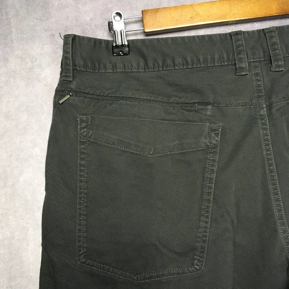 The North Face Mens Shorts‎ size 36 Dark Blue Flat Front Cotton Stretch Casual